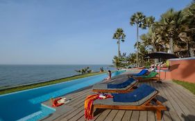 Ngala Lodge