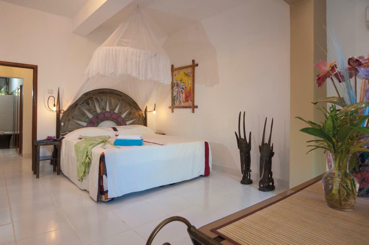 Ngala Lodge Fajara Экстерьер фото